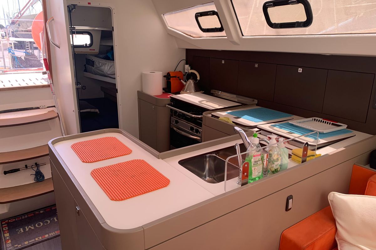 2015 RM Yachts 44 