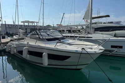 2020 Jeanneau Cap Camarat 10.5 WA