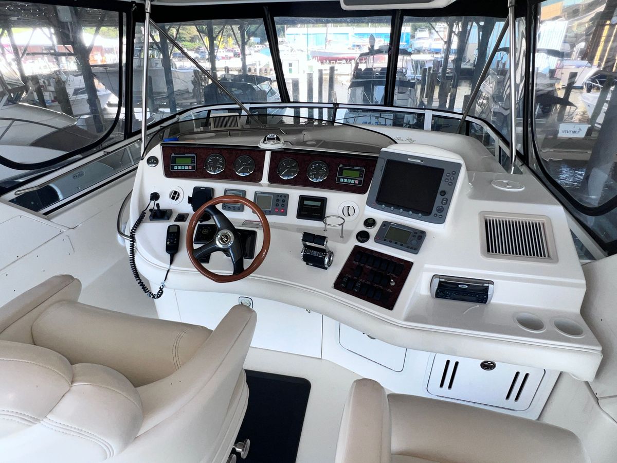 2003 Sea Ray 48 