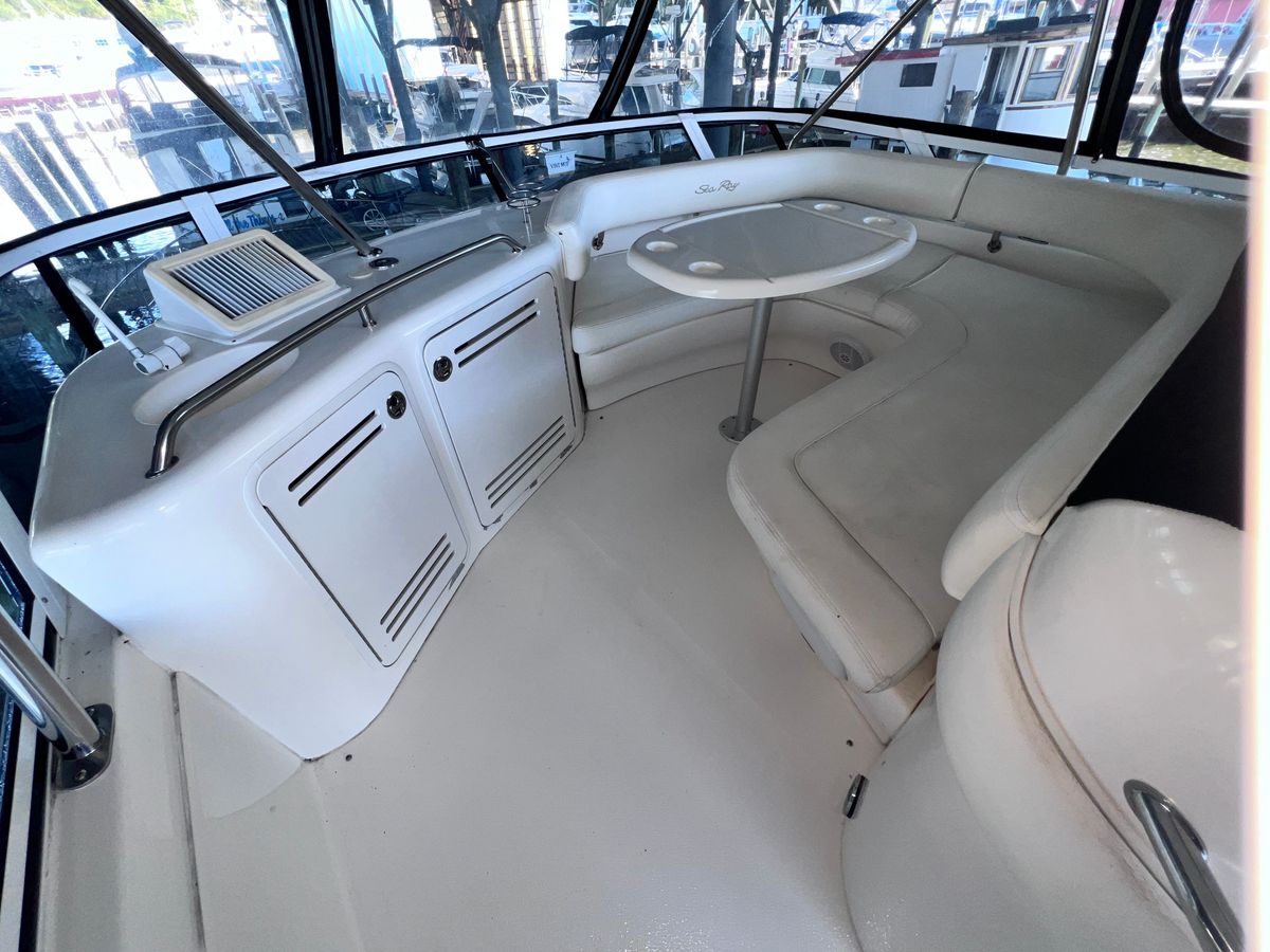 2003 Sea Ray 48 
