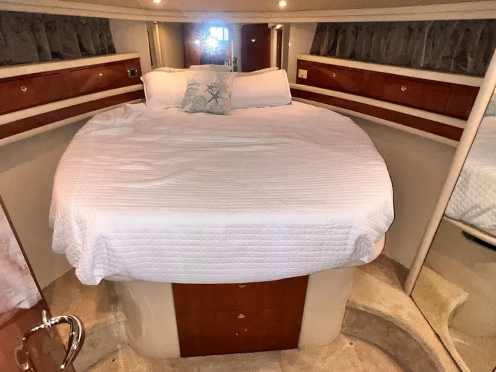 Why Knot Yacht Photos Pics 