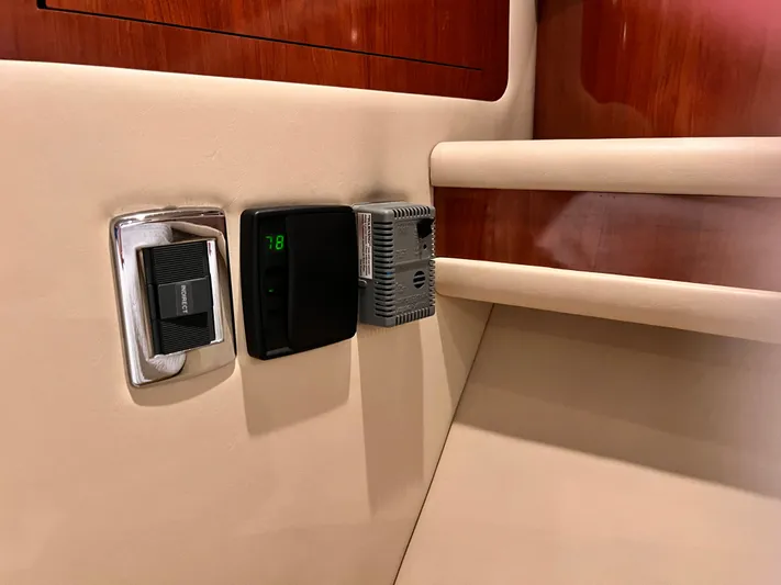 Why Knot Yacht Photos Pics 