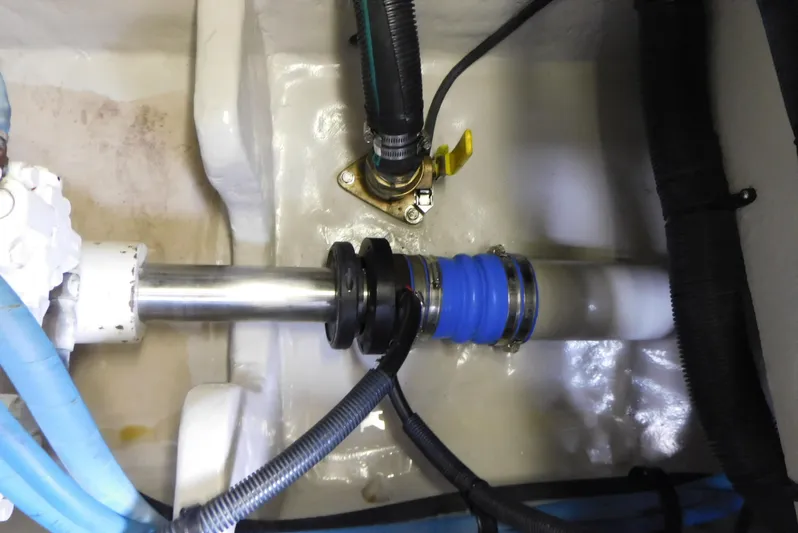 Why Knot Yacht Photos Pics 