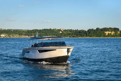 2025 Alfastreet NEW !!! 28 CABIN 2 X 300