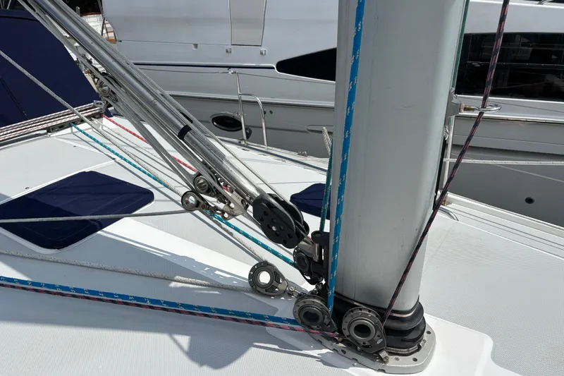  Yacht Photos Pics Close-up of Catalina 42 MkII 2006 sailboat halyard turning blocks and mast details.
