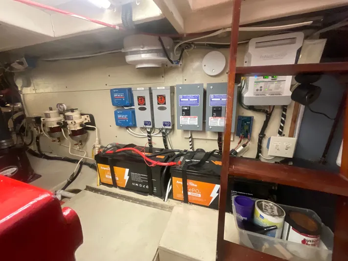 Papillon Yacht Photos Pics 