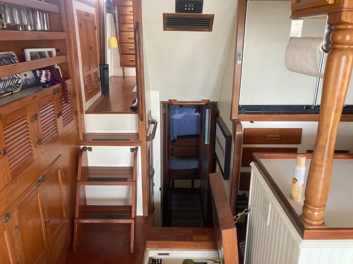 Papillon Yacht Photos Pics 