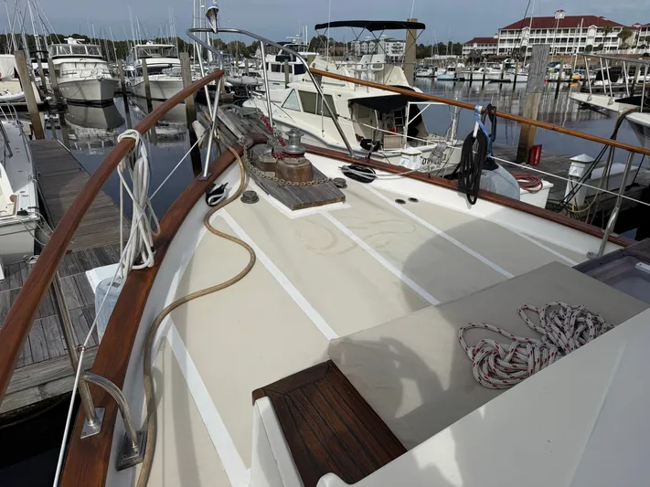 Papillon Yacht Photos Pics 