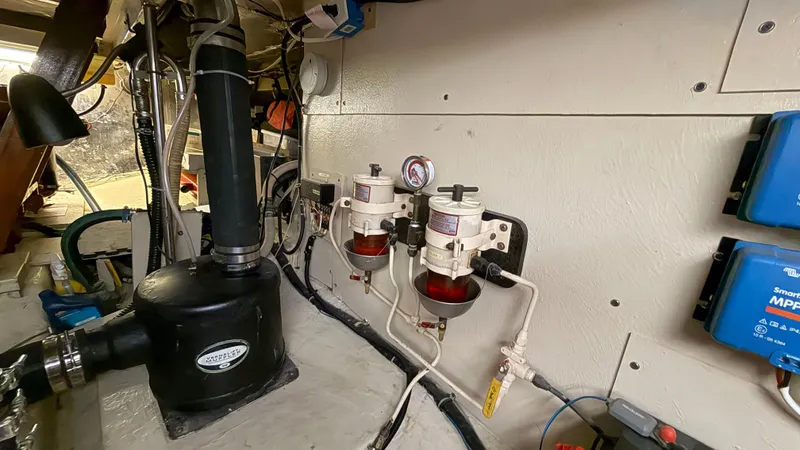 Papillon Yacht Photos Pics 