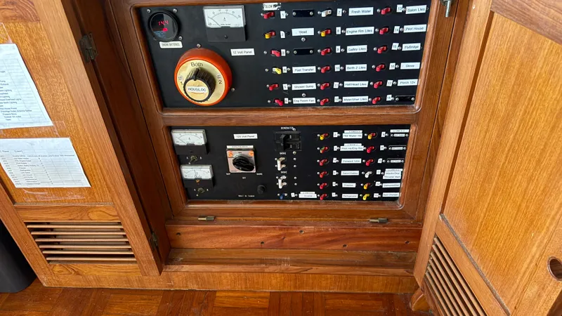 Papillon Yacht Photos Pics Electrical control panel of 1990 Kadey-Krogen 42 Classic.
