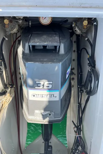 Hiolani II Yacht Photos Pics 1988 CSK Polycon diesel engine, model 36, in a boat compartment.