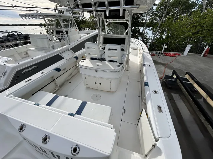 Crank It Up Yacht Photos Pics Interior view of a 2006 Boston Whaler 320 Outrage boat.