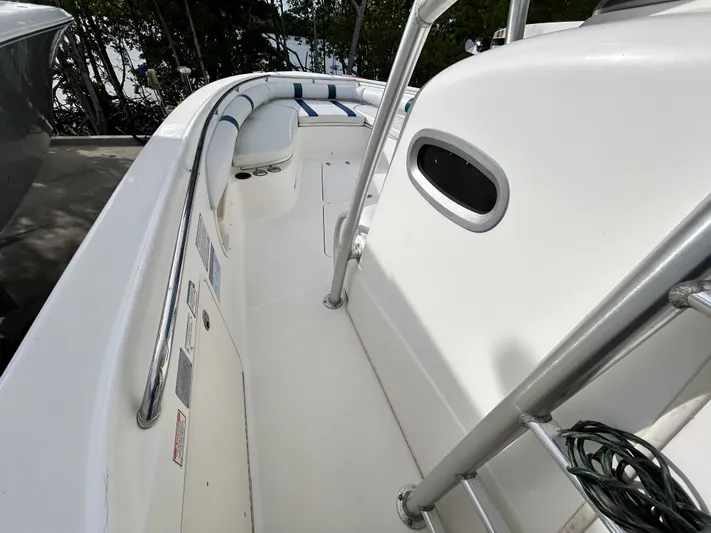 Crank It Up Yacht Photos Pics Interior view of a 2006 Boston Whaler 320 Outrage boat.