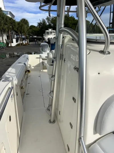 Crank It Up Yacht Photos Pics Boston Whaler 320 Outrage 2006, boat dock, sunny day.