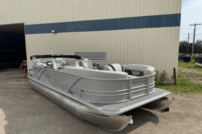 Sylvan 8522 Mirage Cruise