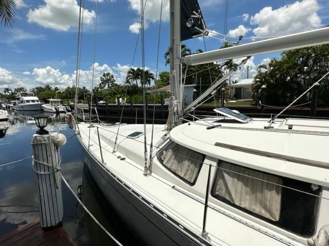 2001 Jeanneau Sun Odyssey 43 DS