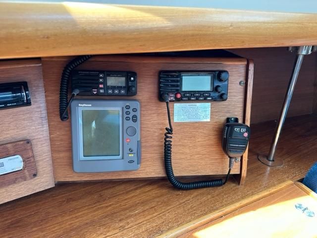 2001 Jeanneau Sun Odyssey 43 DS