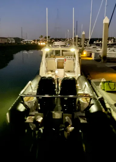 Maneki Neko Yacht Photos Pics FACTORY STOCK PHOTO - ALIKE MODEL