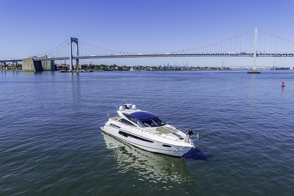 2014 Sunseeker 68 