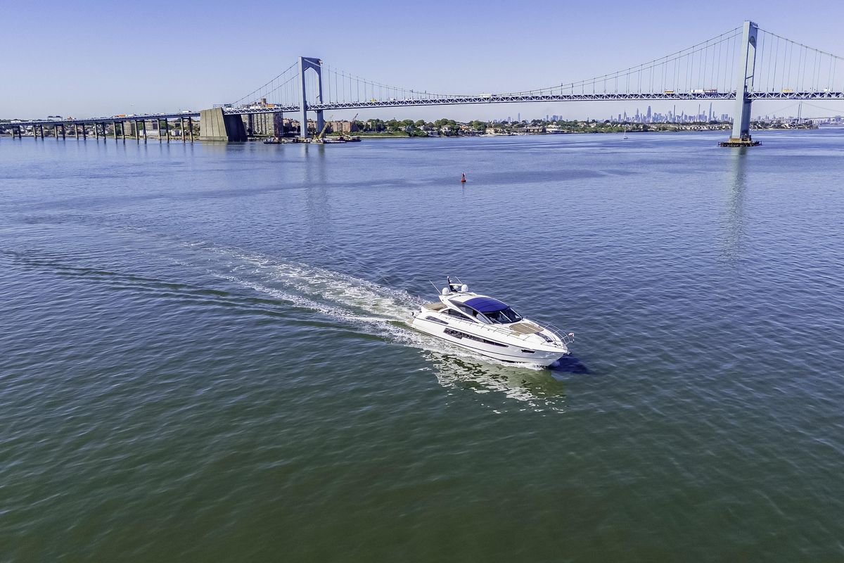 2014 Sunseeker 68 
