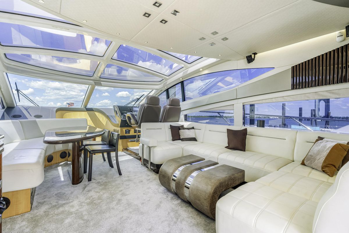 2014 Sunseeker 68 