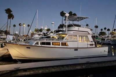 Roughwater 37 Flybridge