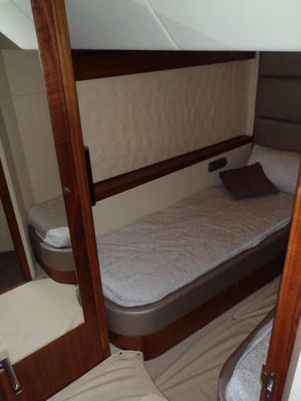 2014-63-sunseeker-manhattan-63