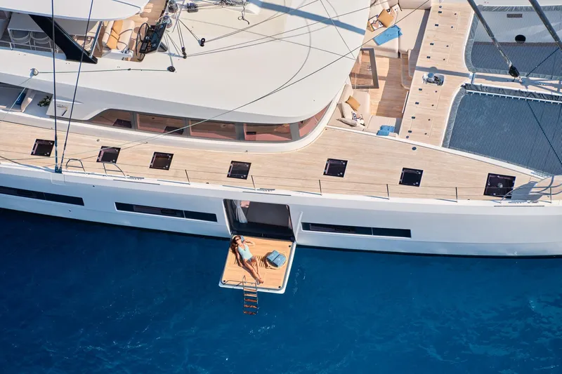  Yacht Photos Pics Aerial view