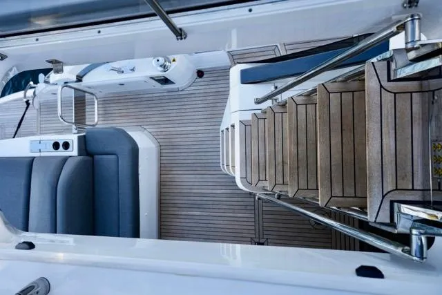 Amf Yacht Photos Pics 