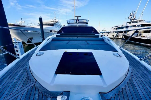 Amf Yacht Photos Pics 