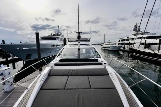 Amf Yacht Photos Pics 