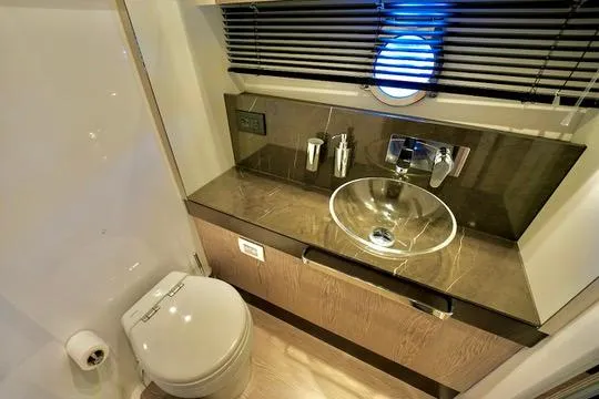 Amf Yacht Photos Pics 