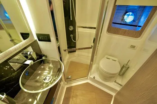 Amf Yacht Photos Pics 