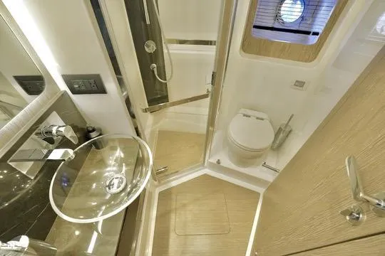 Amf Yacht Photos Pics 