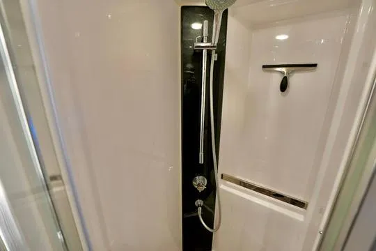 Amf Yacht Photos Pics 