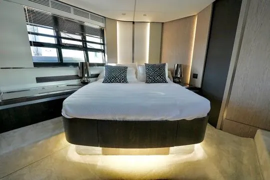 Amf Yacht Photos Pics 