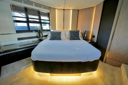 Amf Yacht Photos Pics 