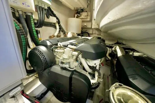 Amf Yacht Photos Pics 