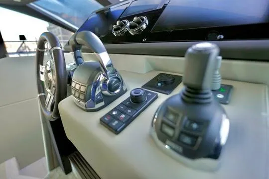 Amf Yacht Photos Pics 