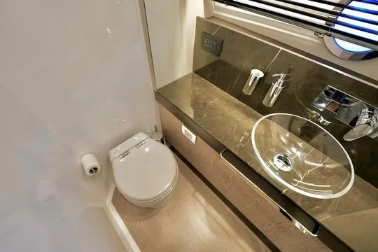 Amf Yacht Photos Pics 