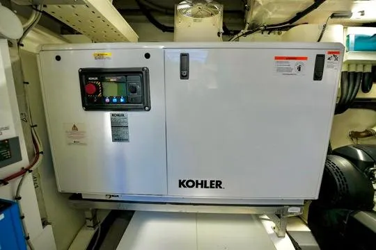 Amf Yacht Photos Pics 