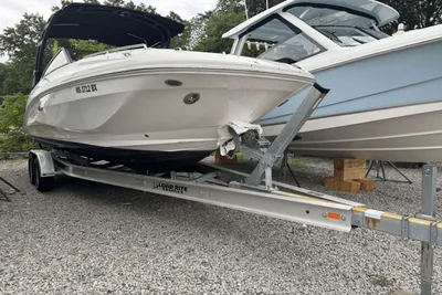 Sea Ray SDX 250 Outboard