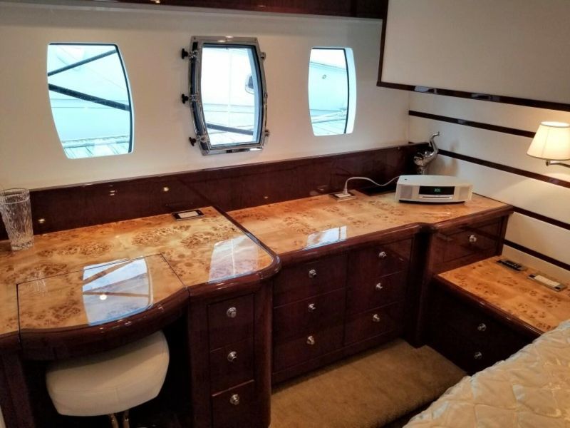 2012 Neptunus 62 Flybridge