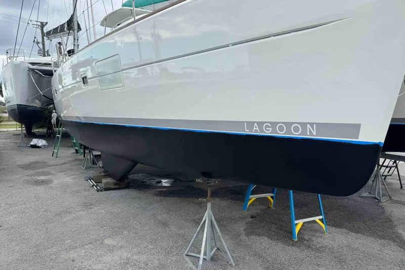 Apres-sea Yacht Photos Pics 2012 Lagoon 380 S2 catamaran on stands, ready for maintenance.
