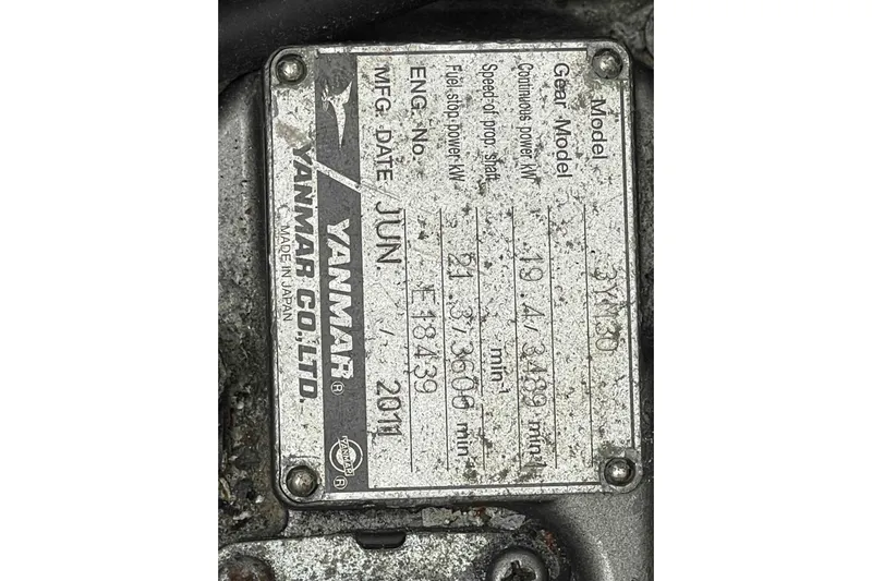 Apres-sea Yacht Photos Pics Yanmar engine plate on Lagoon 380 S2, 2012 model, showing specifications and manufacturing details.