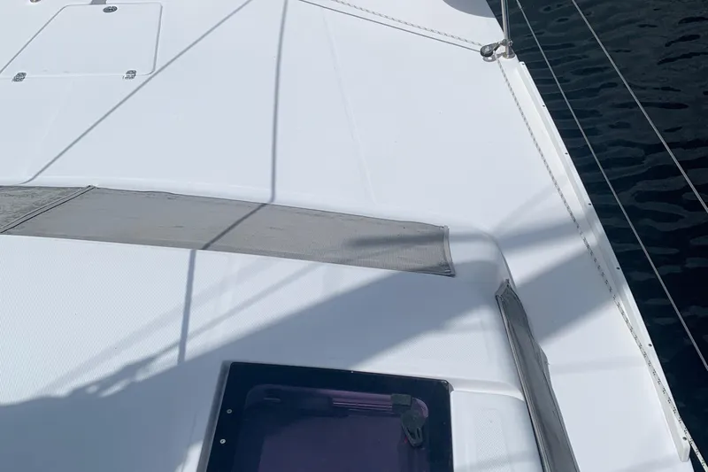 Vida Mar Yacht Photos Pics 