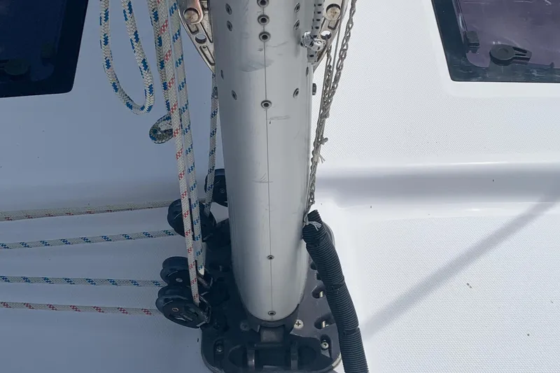 Vida Mar Yacht Photos Pics 