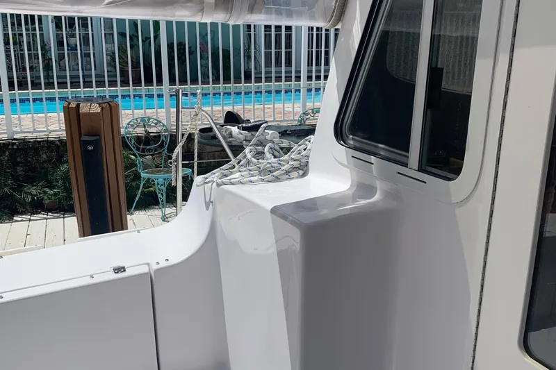 Vida Mar Yacht Photos Pics 