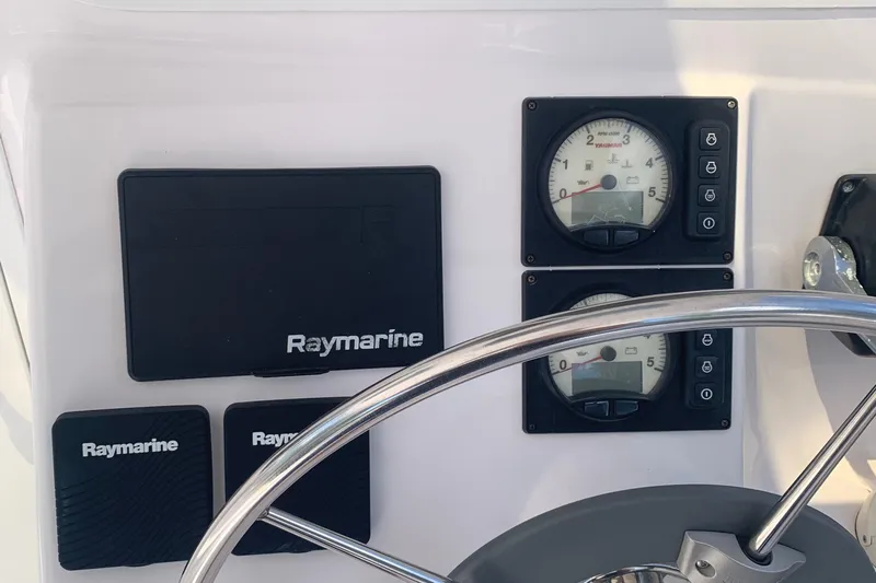 Vida Mar Yacht Photos Pics 