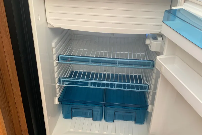 Vida Mar Yacht Photos Pics 